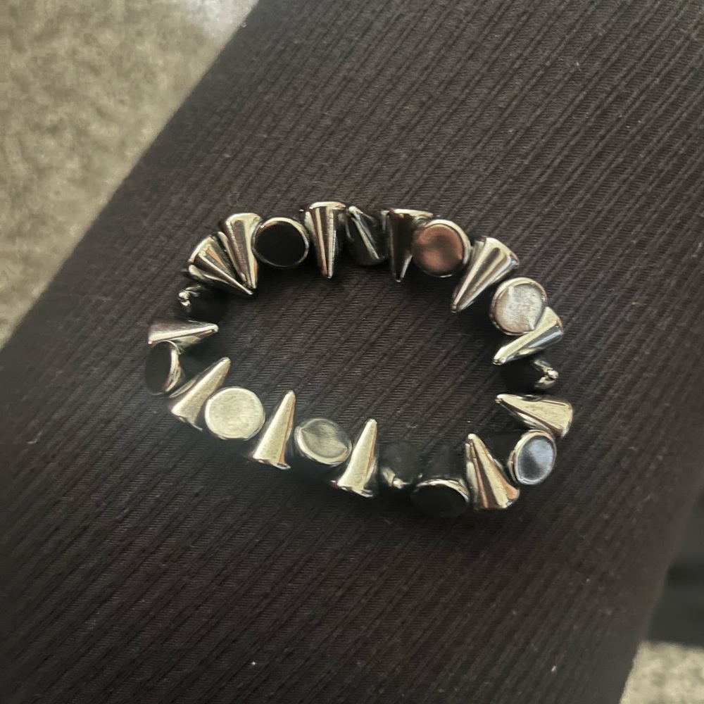 Set of four gently used bracelets. - Picture 3 of 11